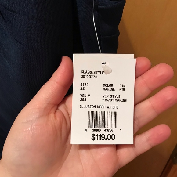 BRAND NEW navy blue bridesmaid’s dress! - Picture 4 of 4